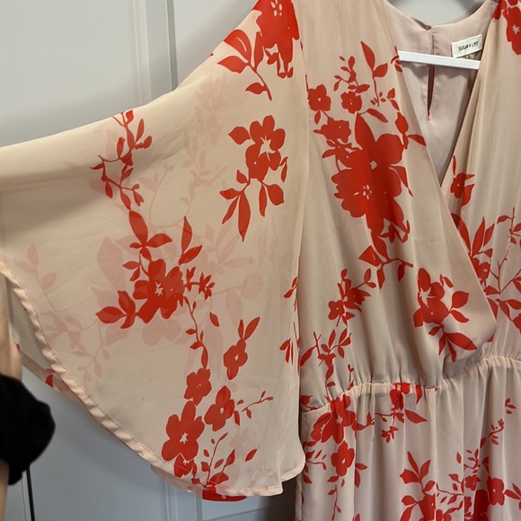 Floral romper - Picture 2 of 4